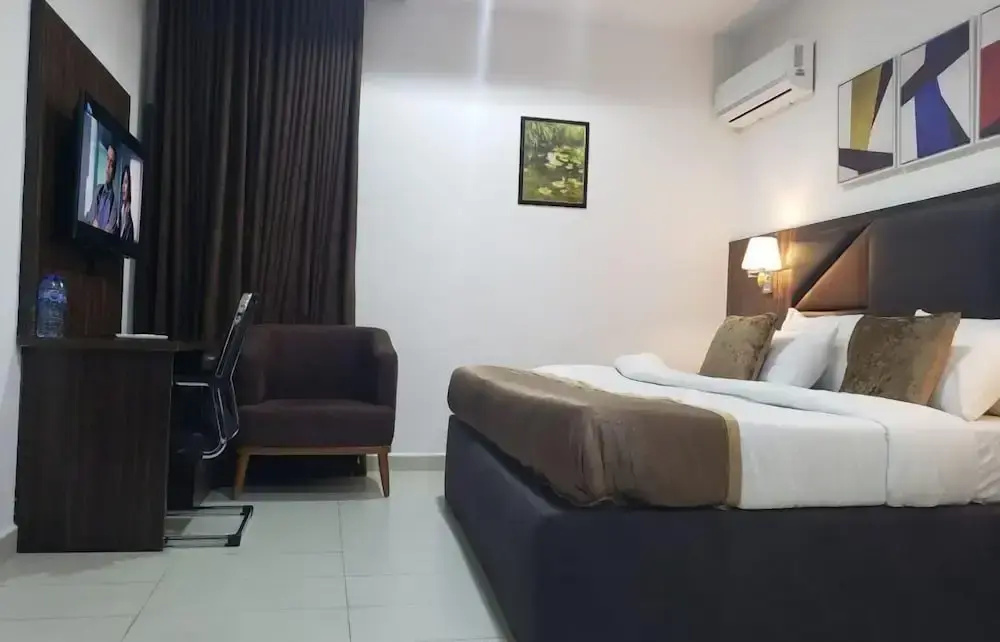 Hotel photo 25