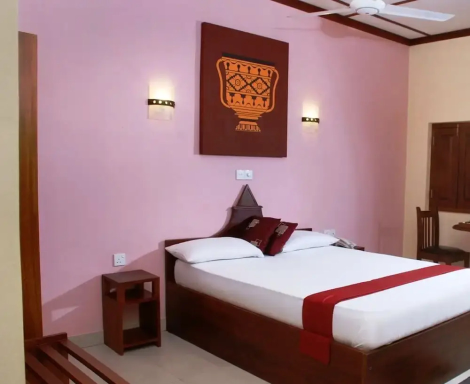 The Triangle Hotel - фото 4