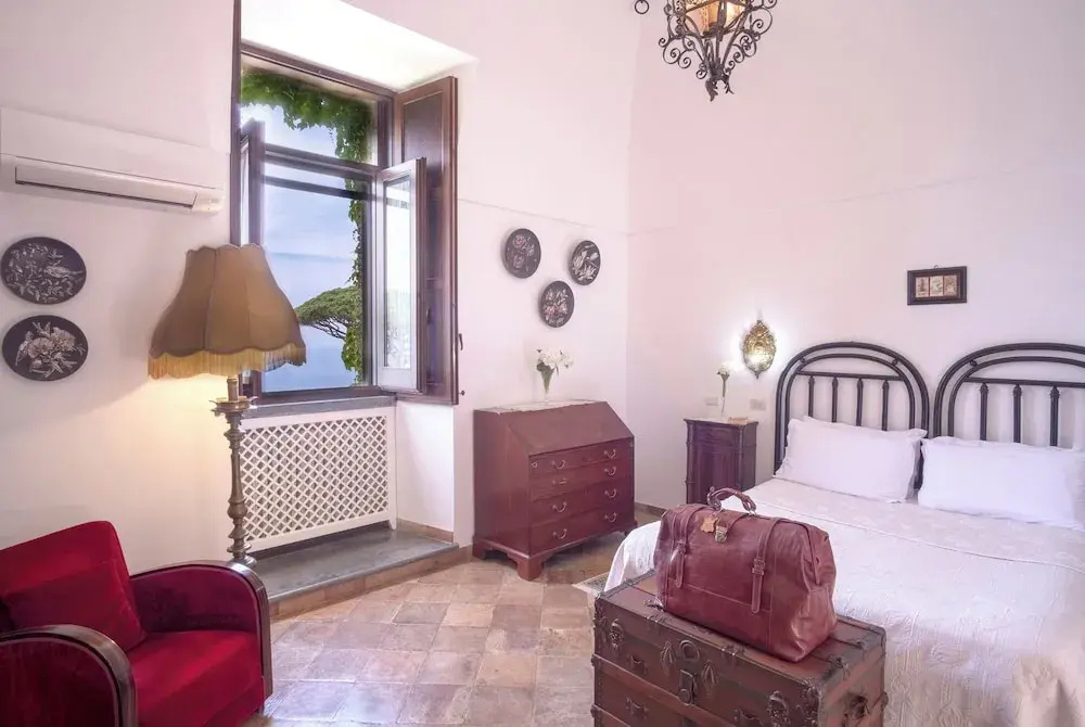 Standard Double room with sea view (full double bed)