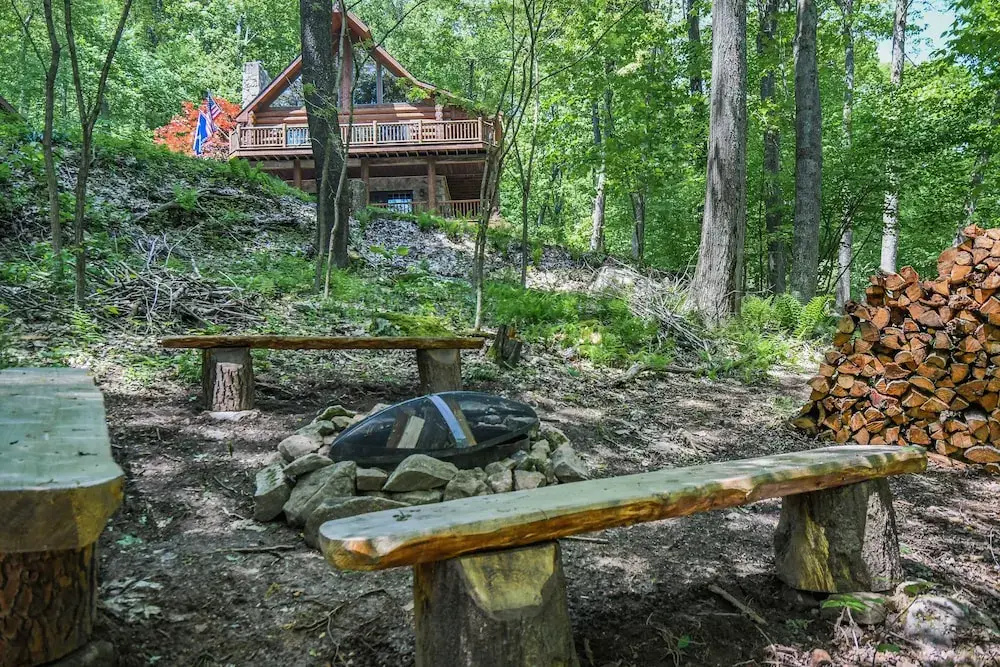 Bear Necessity 4 Bedroom House
