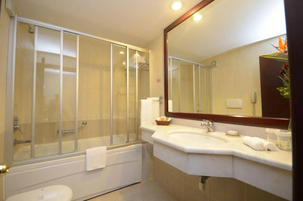 Hotel photo 10
