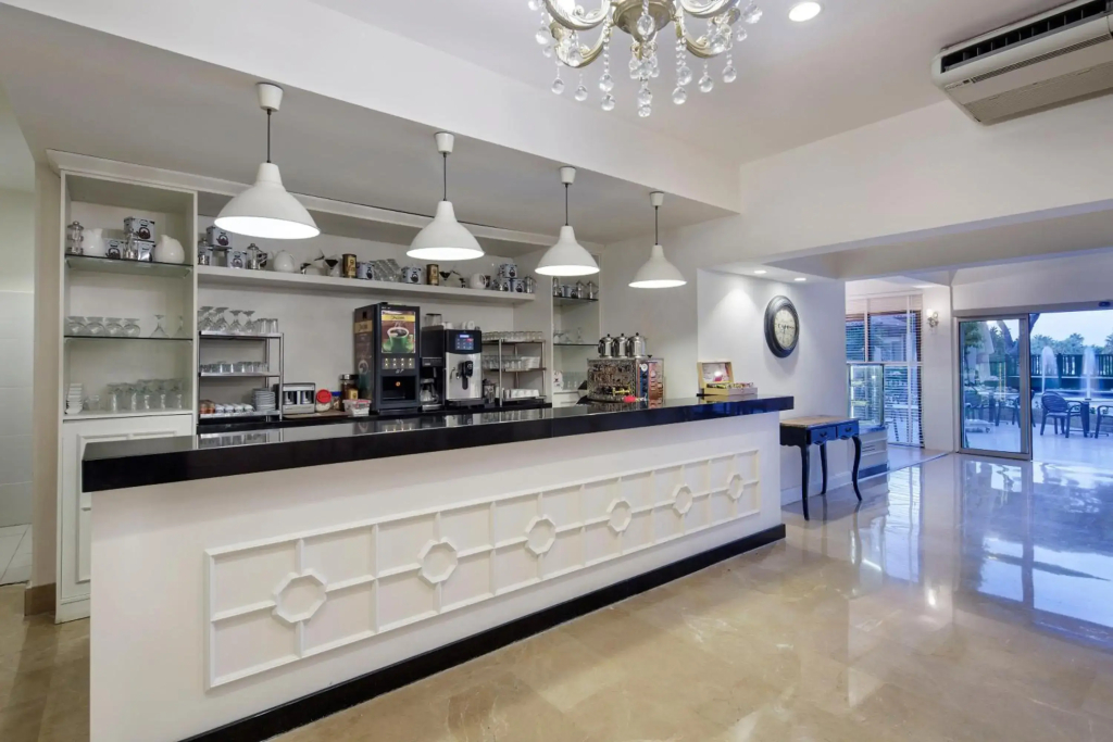 Отель Bellis Deluxe - фото 2