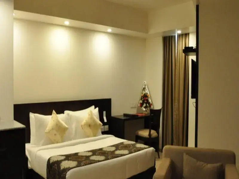 Capital O 2642 Skyline Hotel - Chambres