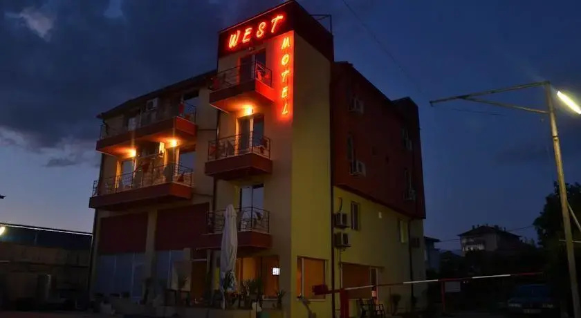 Motel West