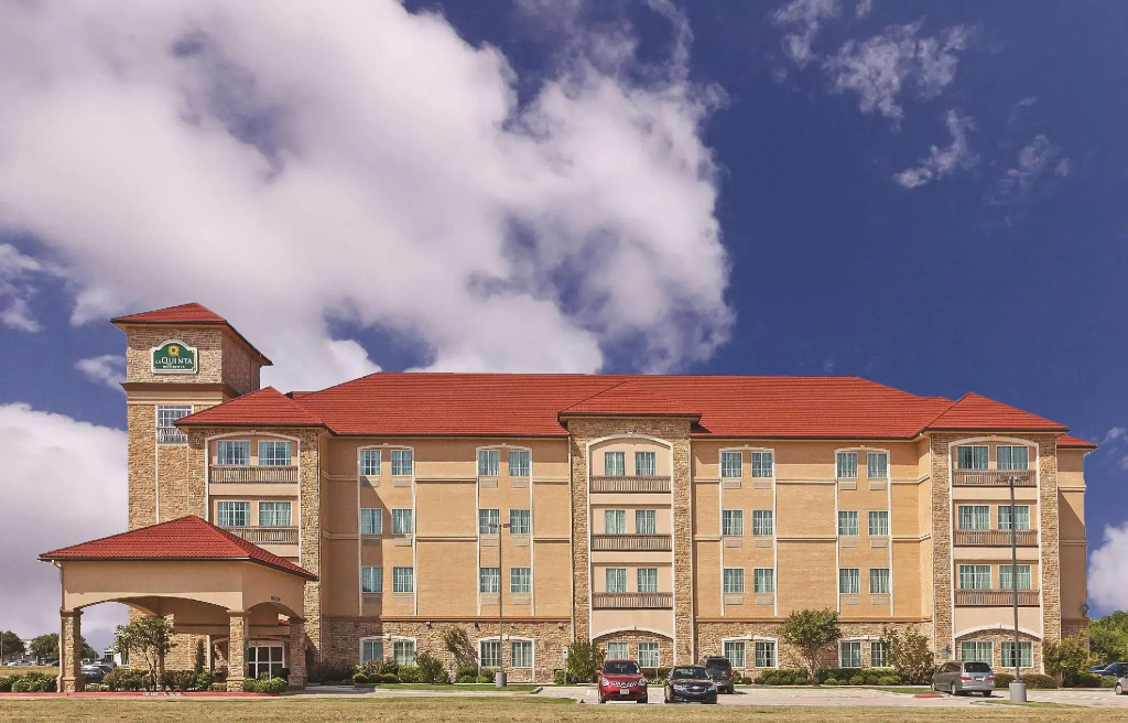La Quinta Inn & Suites by Wyndham Allen at The Village - Chambres