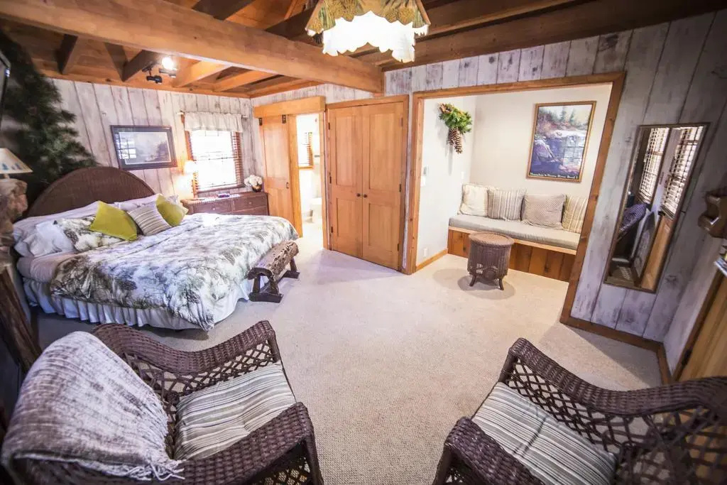 Stay at The Cottage Inn