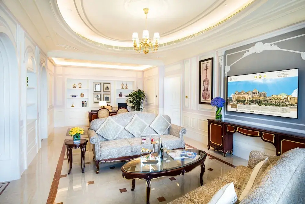 Royal Suite with balcony