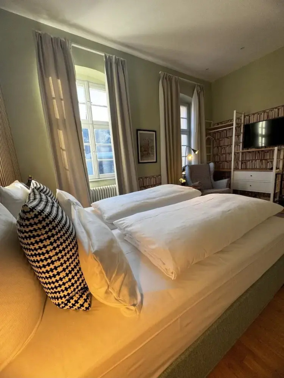 Hotel Zur Alten Brücke - Chambres