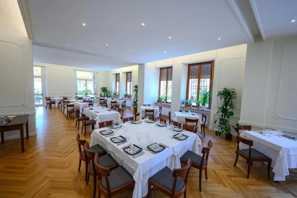 Hotel Moderno - Chambres