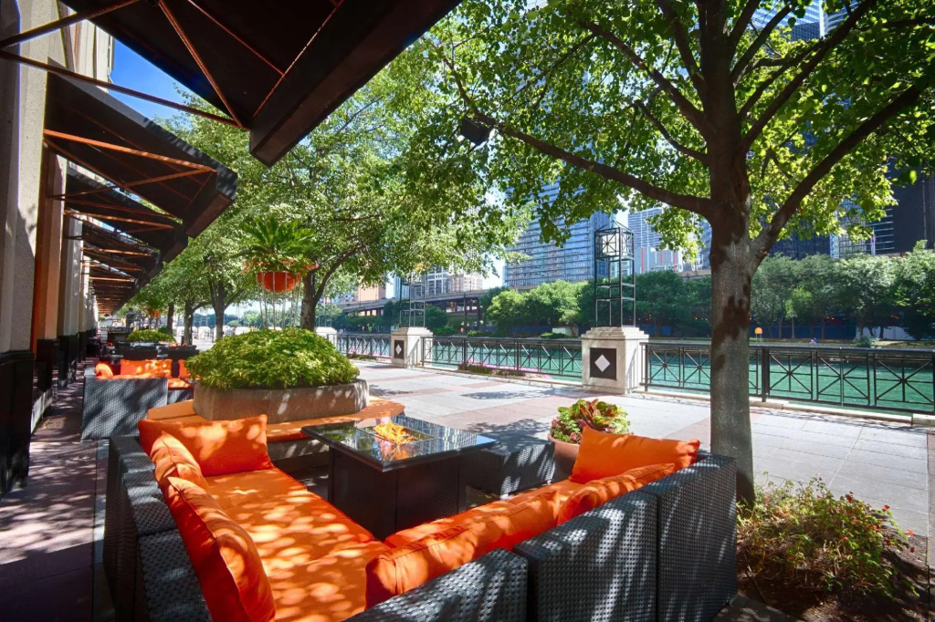 Sheraton Grand Chicago Riverwalk