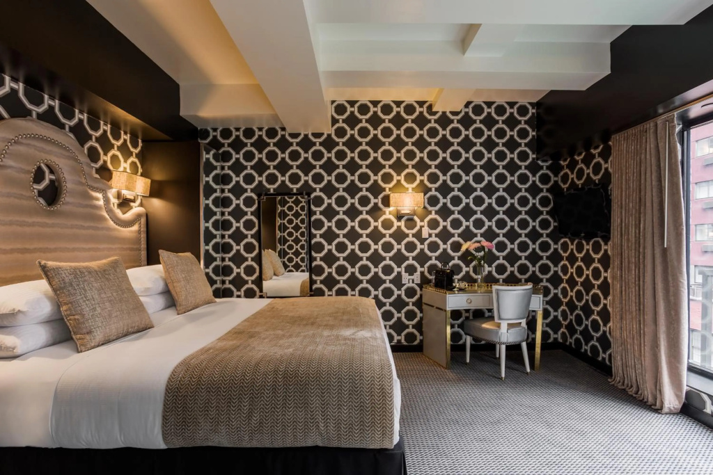 45 Times Square Hotel — 5
