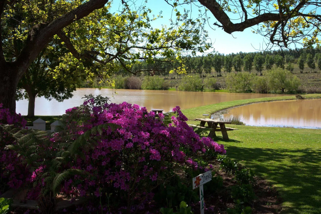 LAvenir Country Lodge