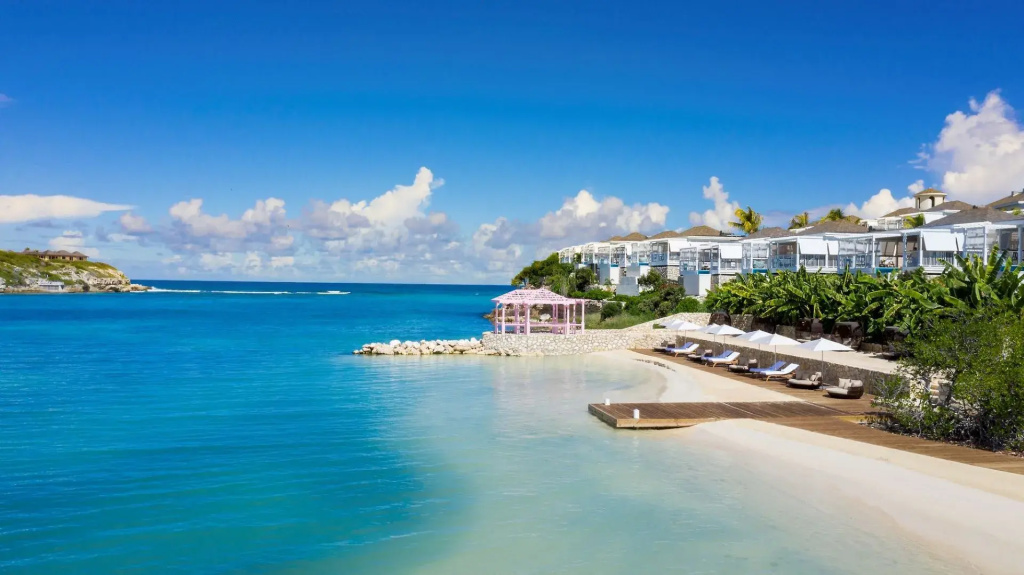Beach & Waterfront