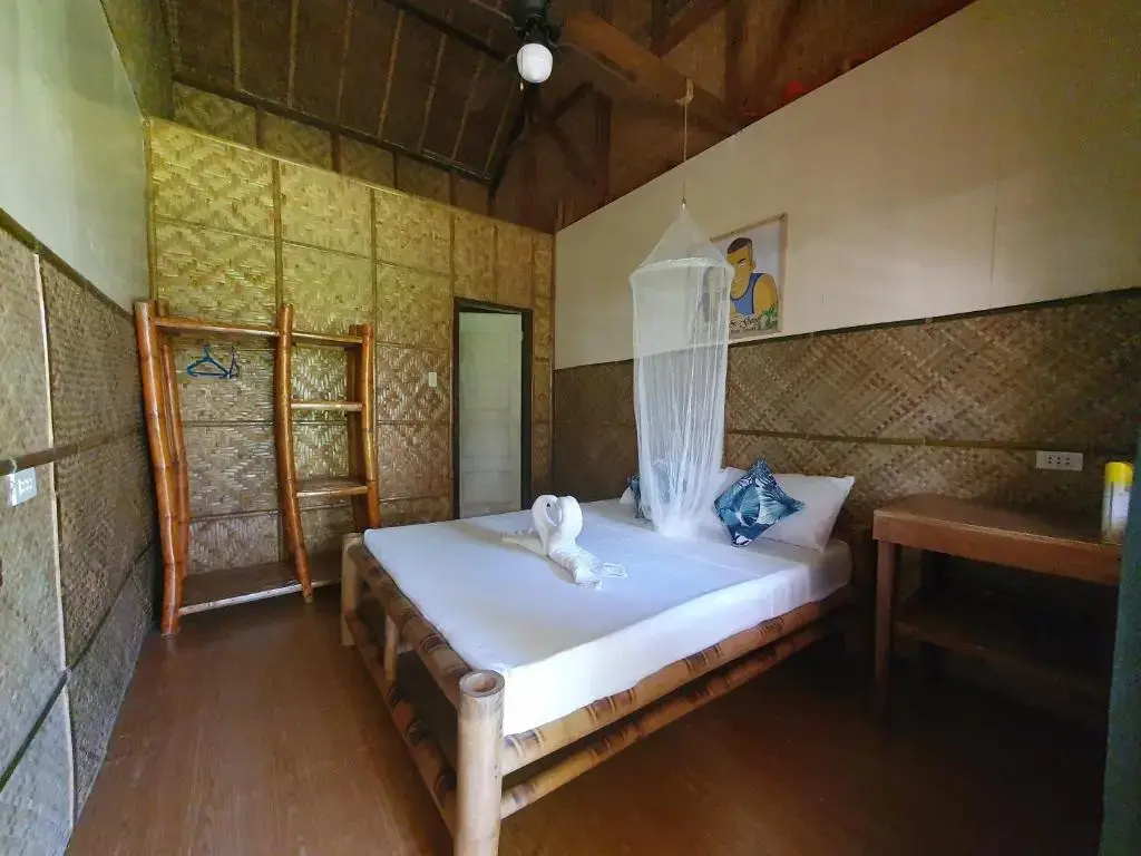 Standard Double room with garden view (full double bed)