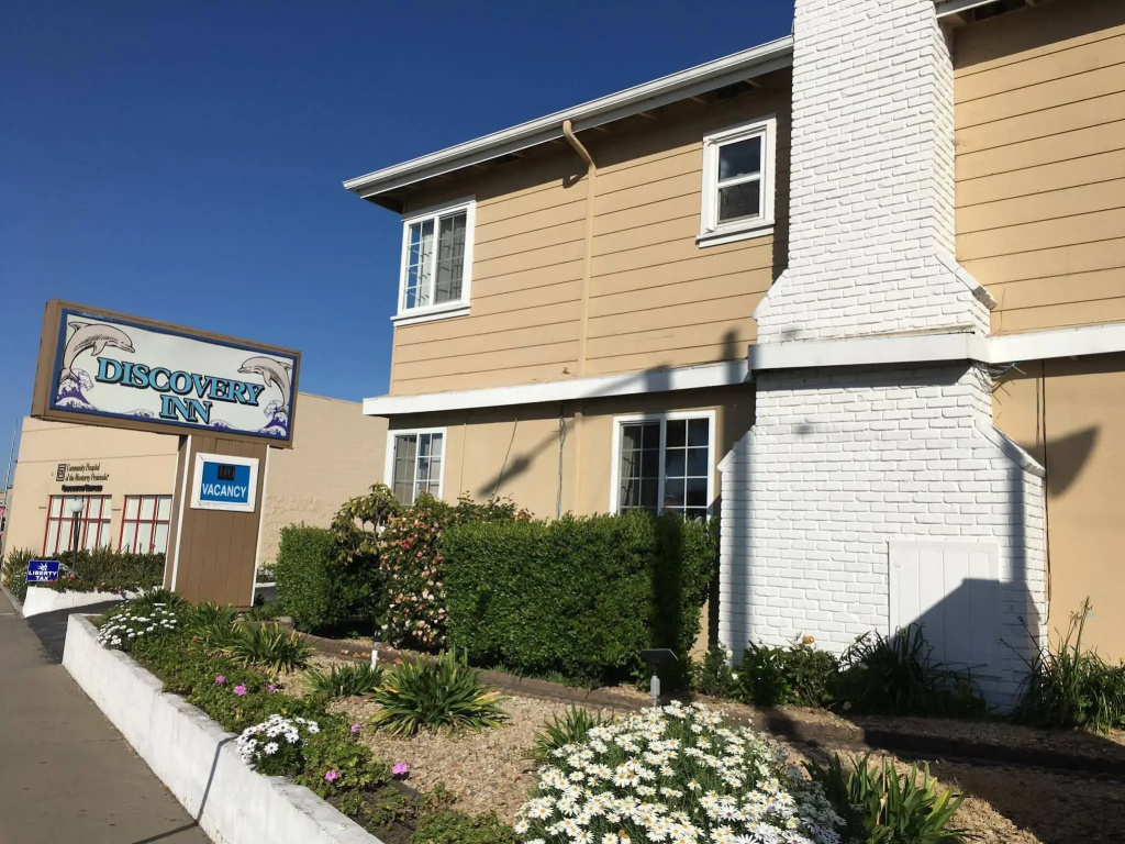 Discovery Inn
