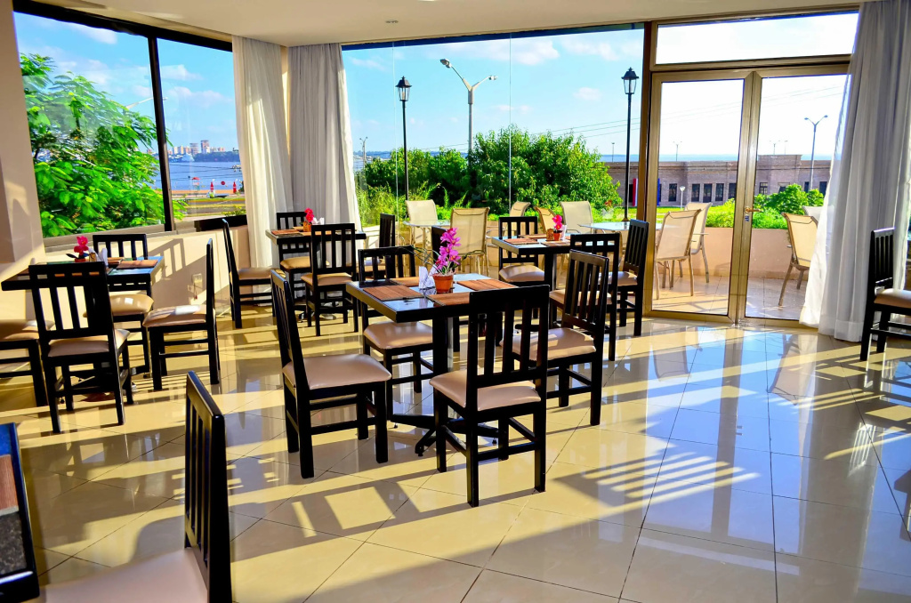 De La Costa Hotel - Général