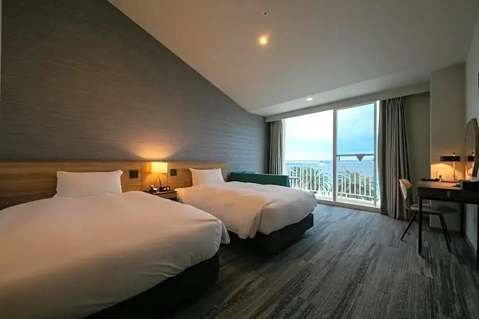 Superior Double room with sea view (twin beds)