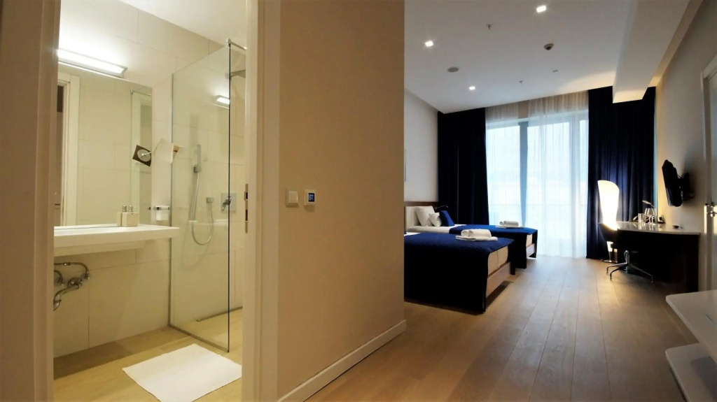Hotel photo 7