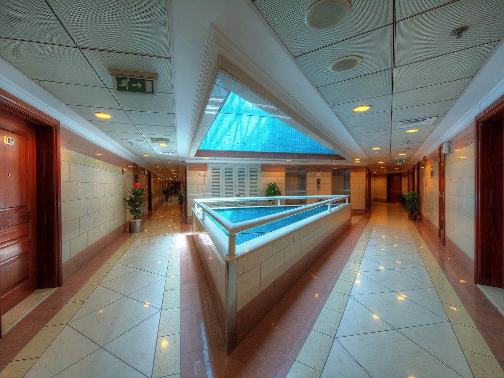 Lobby & Reception