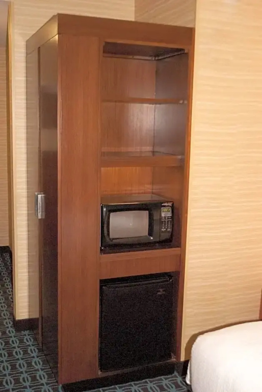 Fairfield Inn & Suites Canton South - Chambres