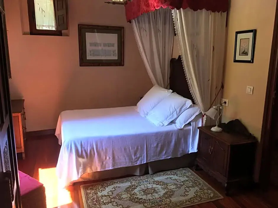 Hotel La Casona De La Torre - Chambres
