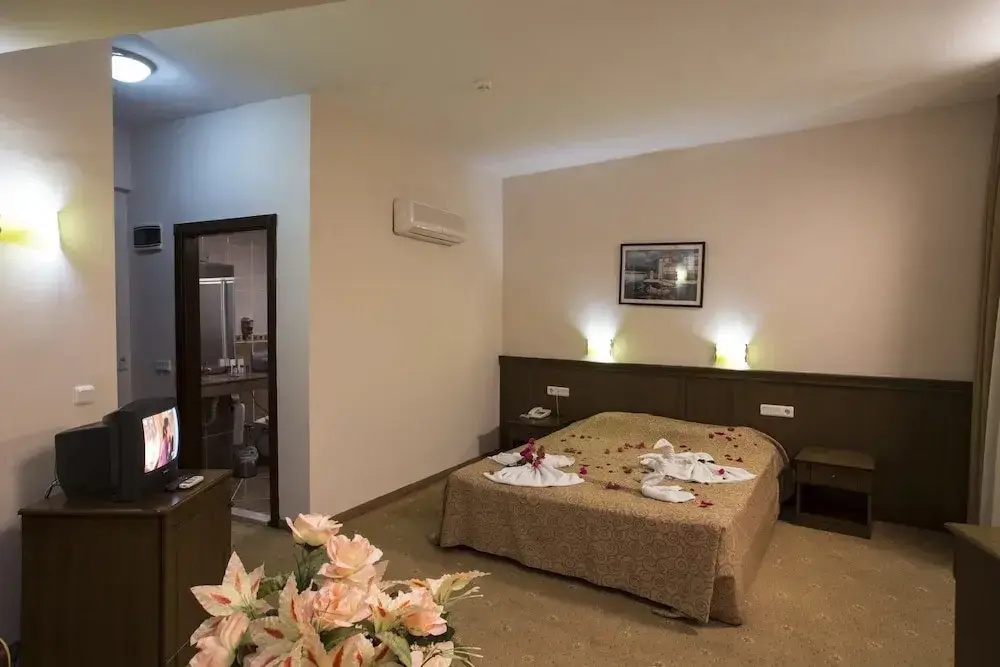 Economy Double room with balcony (full double bed)