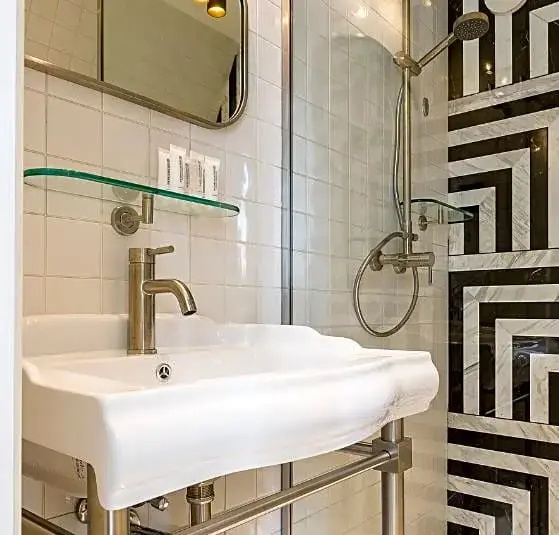 Hotel Rose Bourbon 129