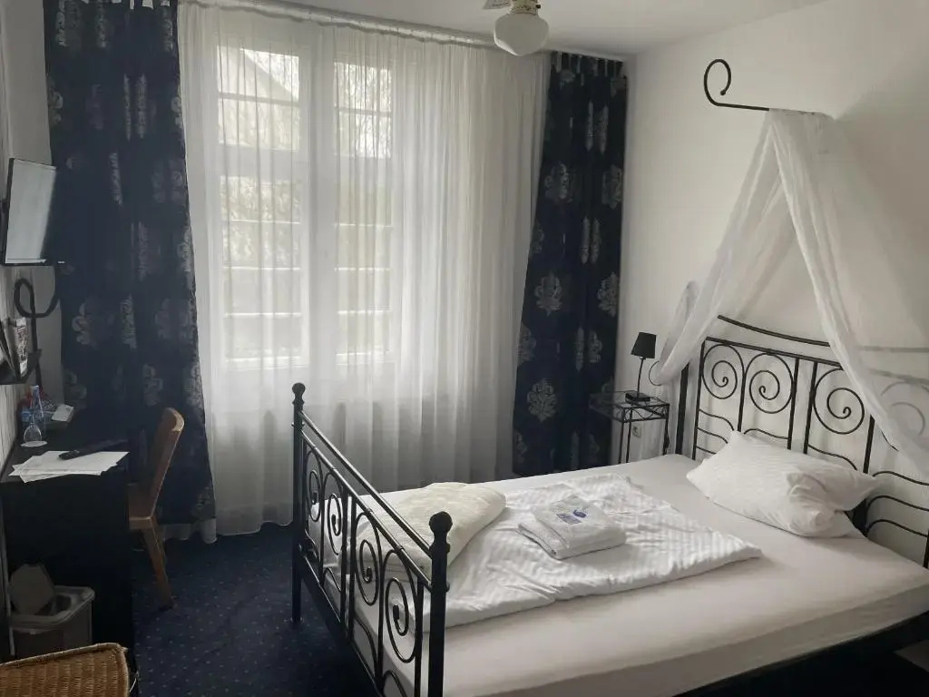 Superior Single room