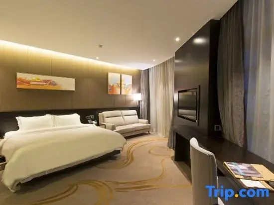 Deluxe Double room (full double bed)