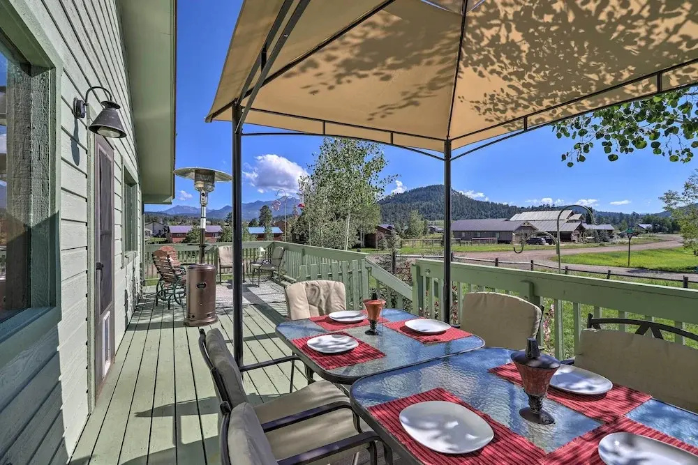 Ski, Soak & Explore! Spacious Pagosa Springs Home