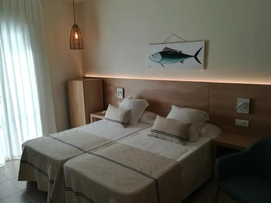 Economy room