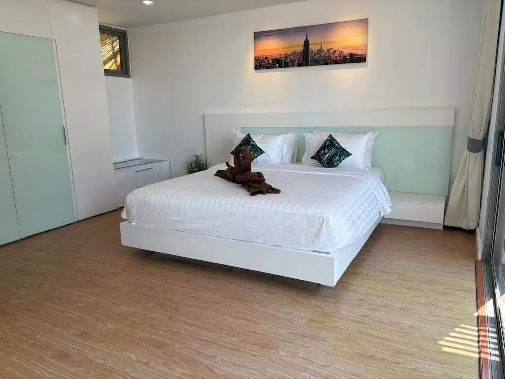 Avatara Beachfront — 3