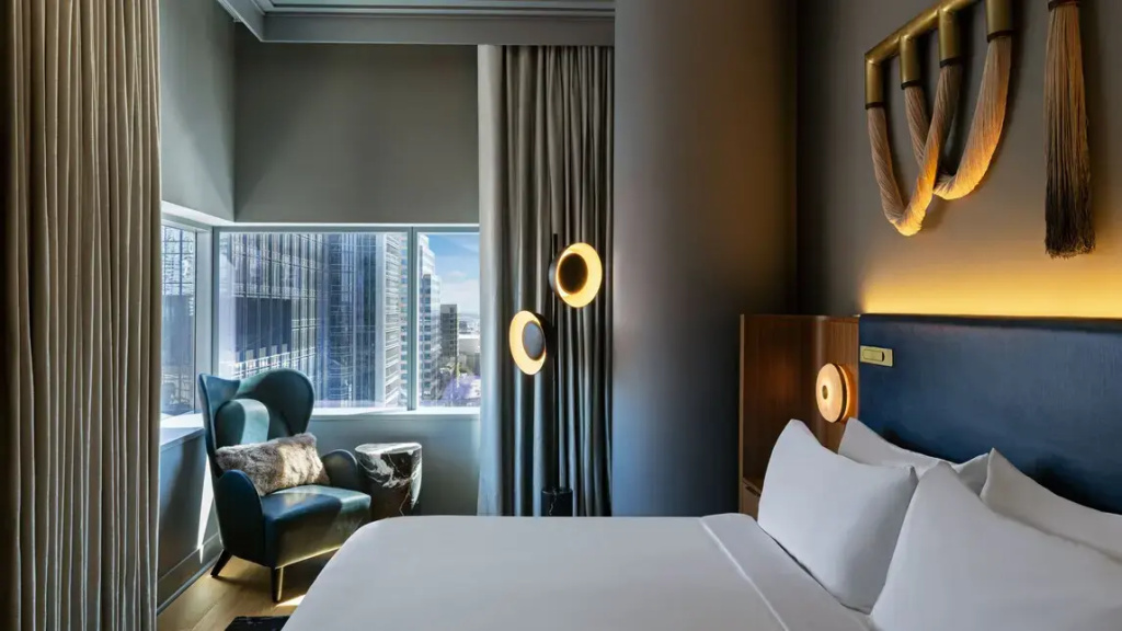 2 Bedrooms Premier Double Suite with city view (full double bed)