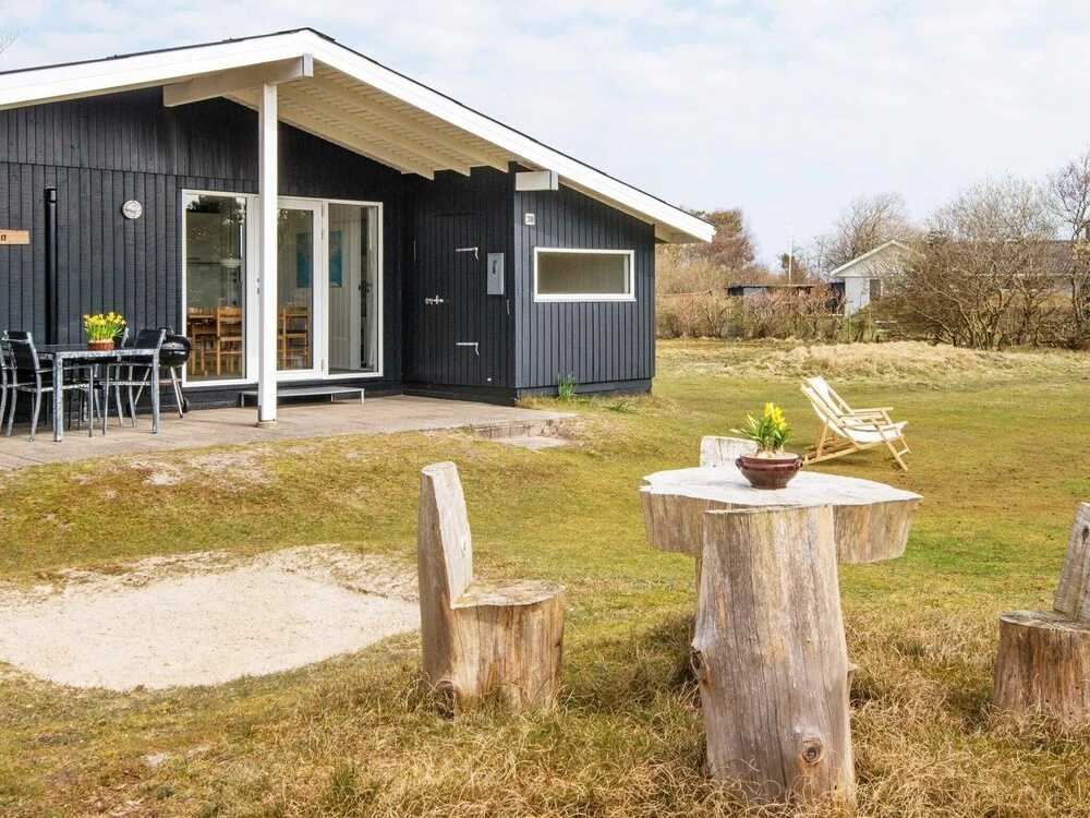 Sunlit Holiday Home in Fanø With Terrace