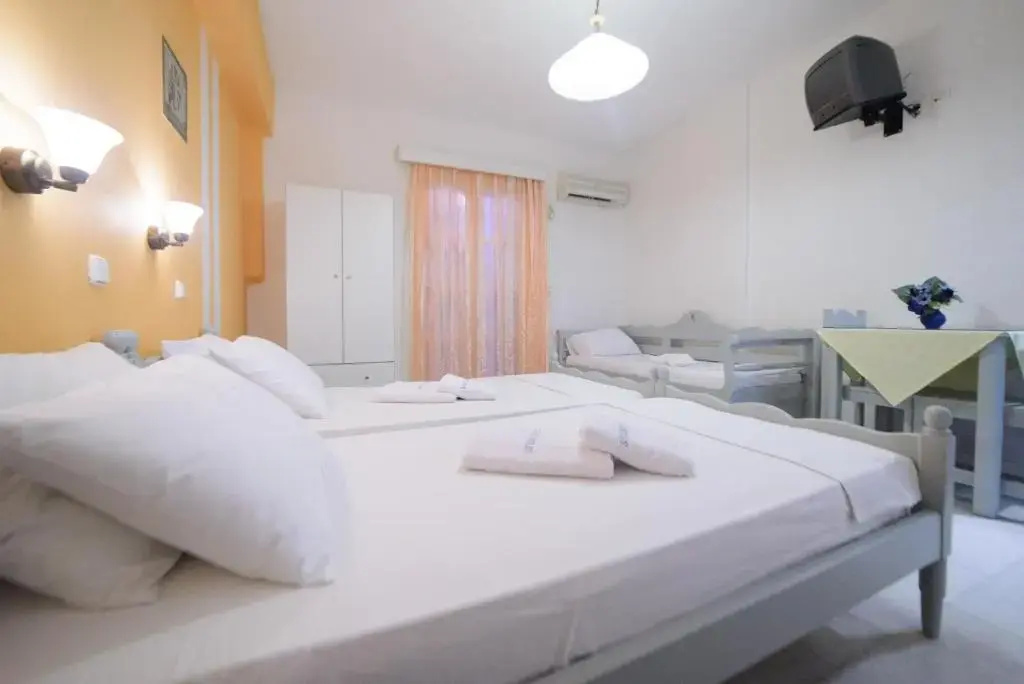 Studios Stratos - Chambres