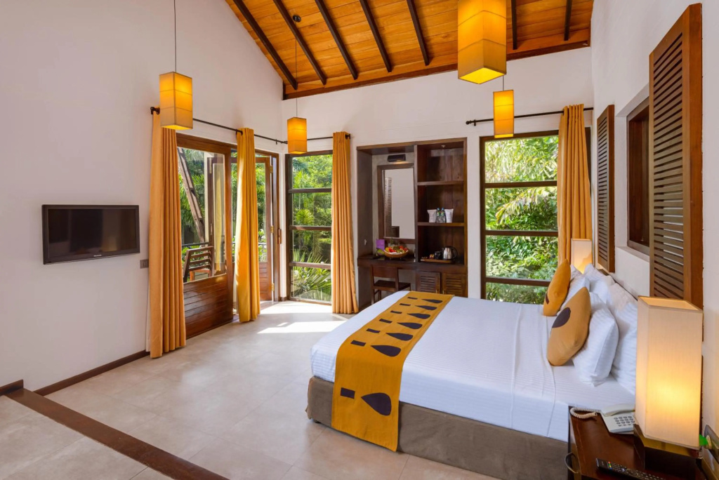 Chaarya Resort & Spa by Chandrika — 4