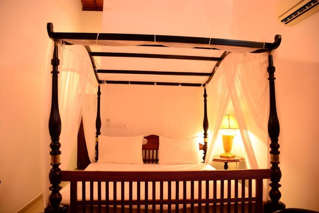 Ranmal Beach Hotel