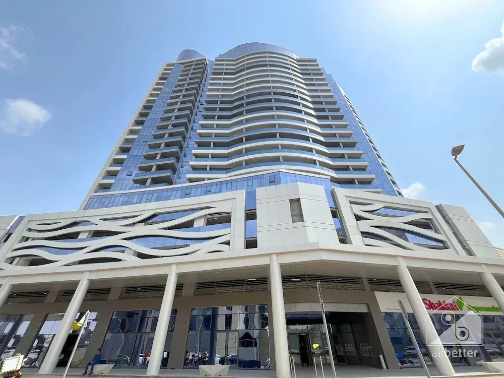 Luxury 1B With Balcony in Blue Wave Tower Dubai