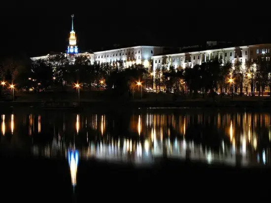 Могилев ночью. Могилев вечерний. минск ночью. ночной могилев фото. минск центр ночью.