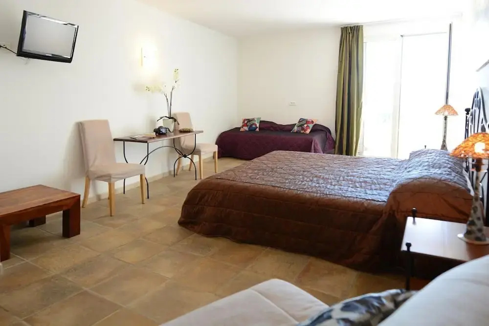 Superior Double room with sea view (full double bed)