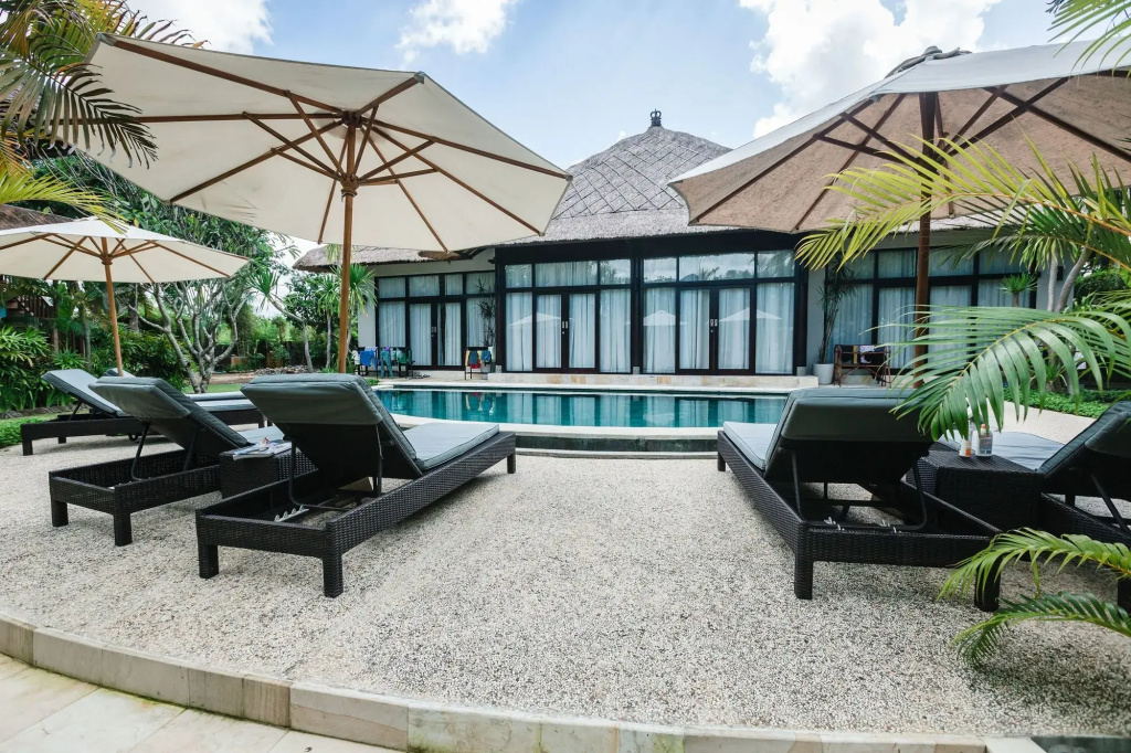 Wave House Boutique Surf Hotel - Adults Only
