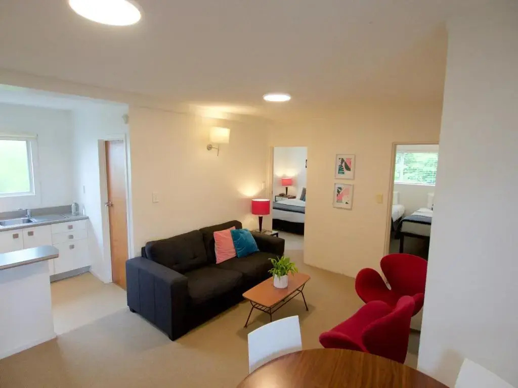 2 Bedrooms Suite