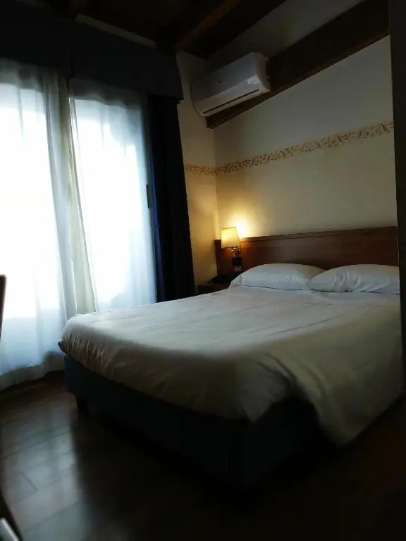 Hotel Aurora - Chambres