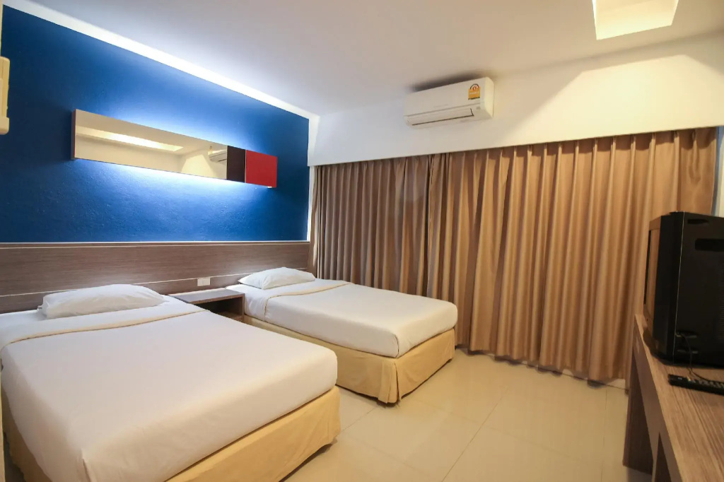 Deluxe Double room (twin beds)
