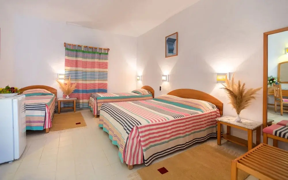 Hotel Samira Club - Caters To Couples — 3