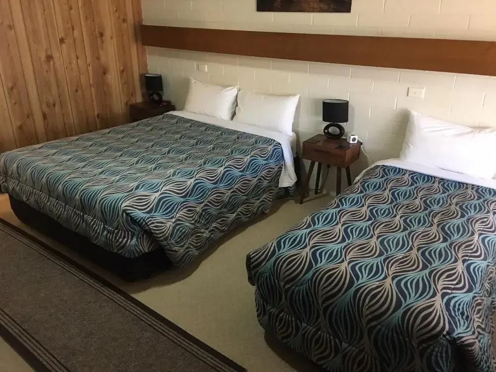 Orana Motor Inn photo 6