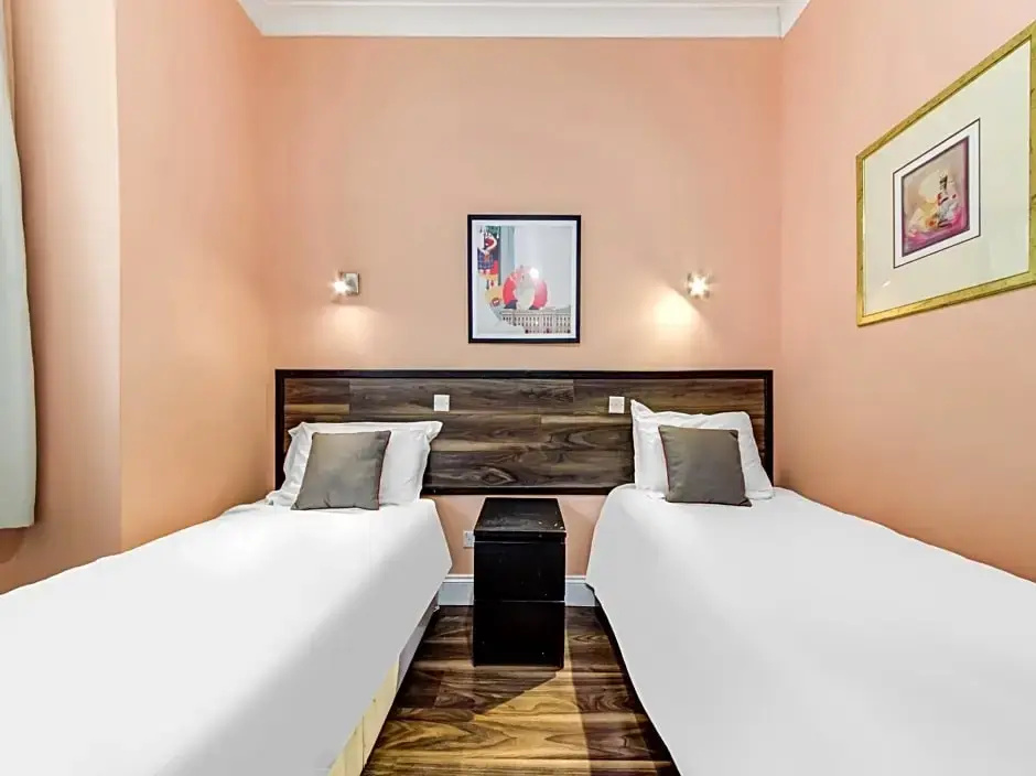 OYO Grantly Hotel - Chambres