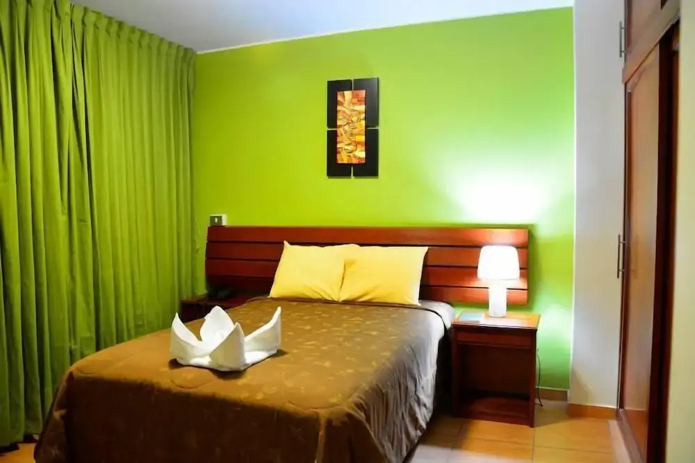 Economy room