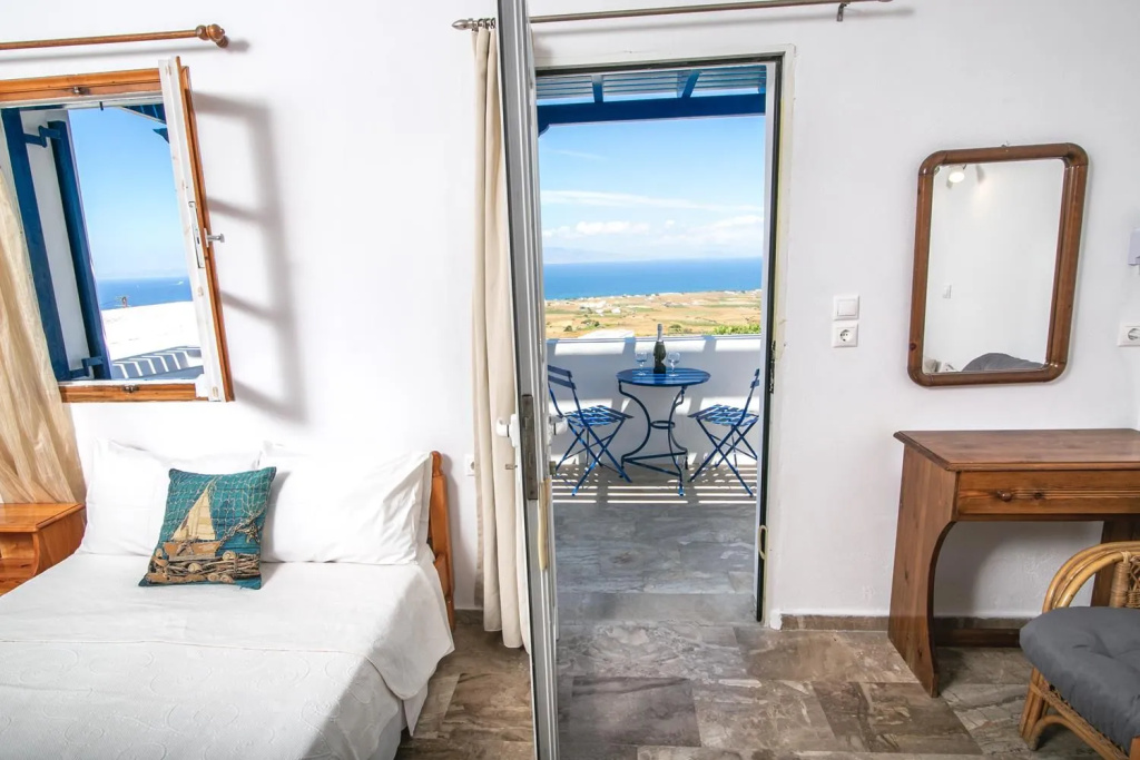 Stelios Rooms - Chambres
