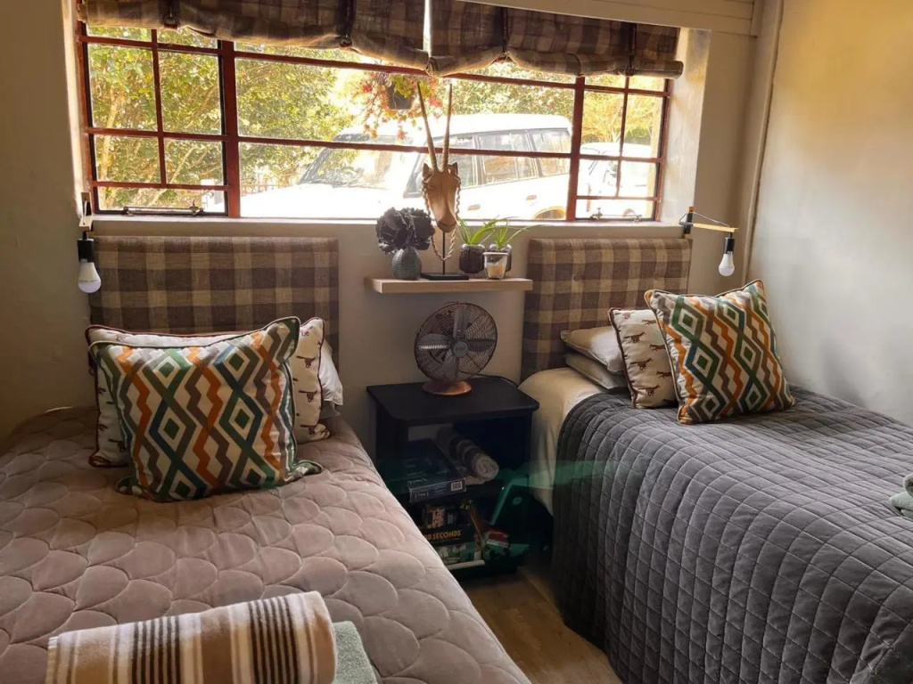 A Bird Cage Stay & Cottage